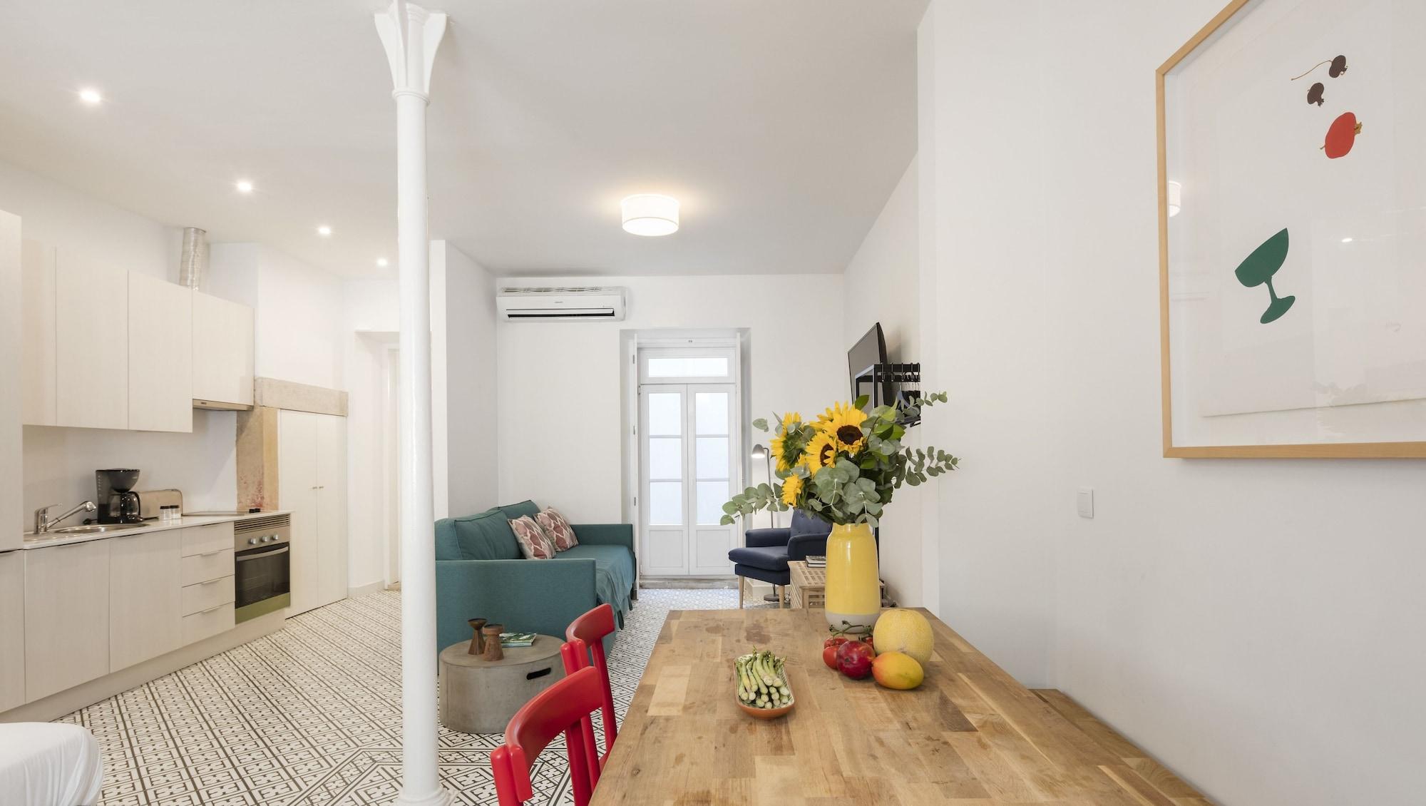 Serviced Castelo De Sao Jorge Apartment *